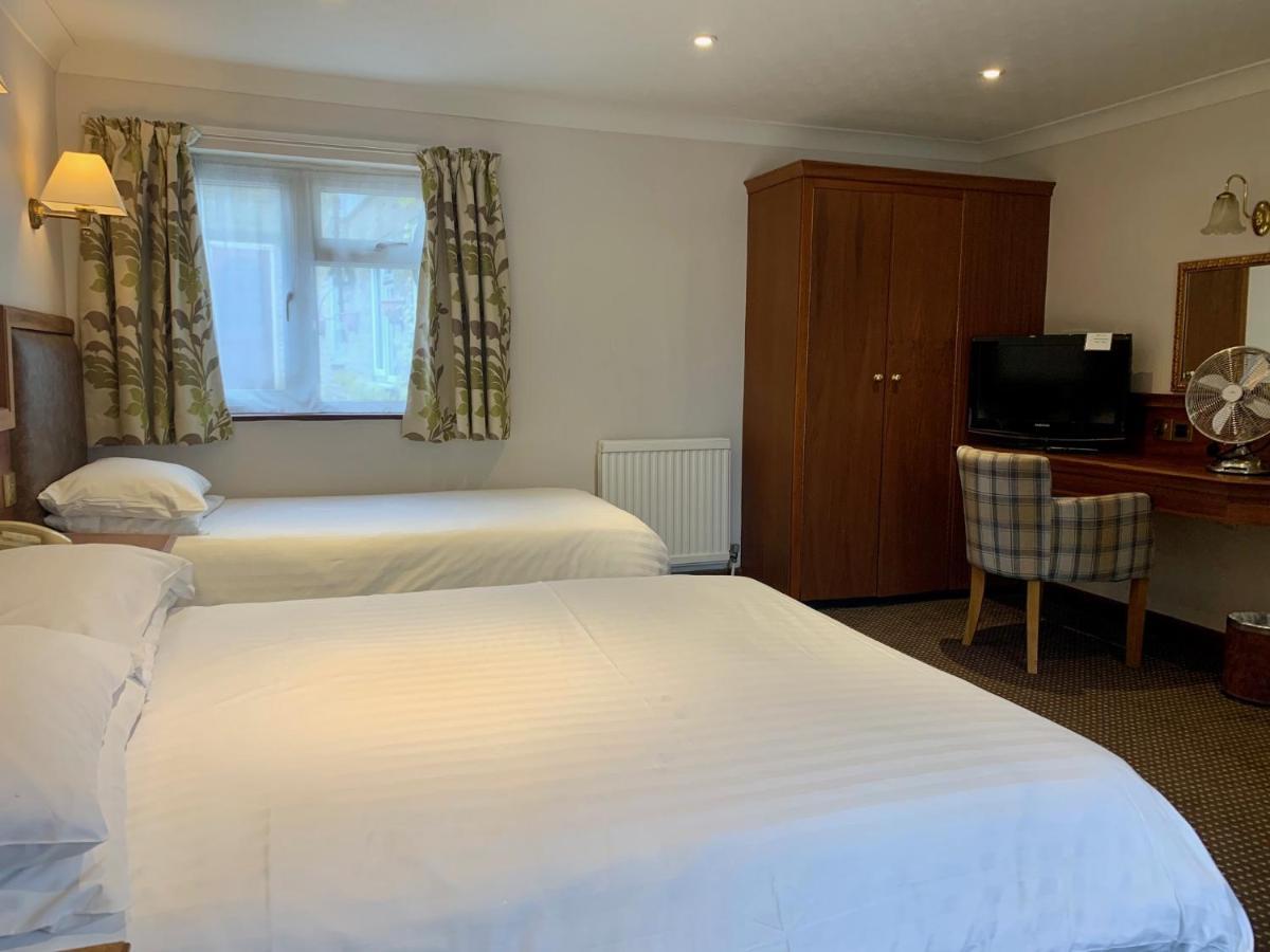Littlebury Hotel バイチェスター エクステリア 写真